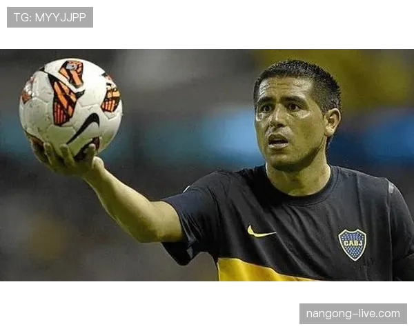 在控球体系下里克尔梅与C罗帕斯倾向多点参与与单点驱动转移