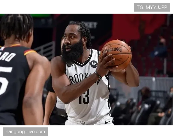 武切维奇内线高效背打提升篮网攻防转换速度