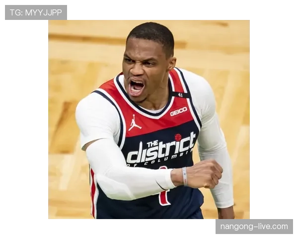 伊塞亚·托马斯突破能力回升显著，季后赛关键时刻主导进攻节奏